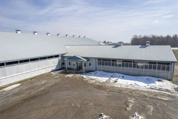 5029 Falconbridge DR, Southwest Middlesex, ON N0L 1A0