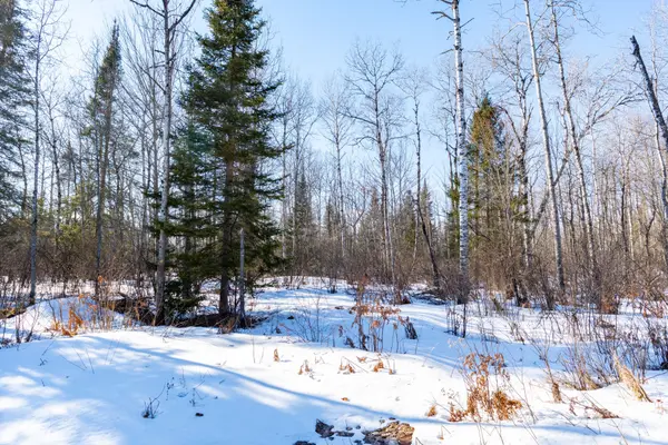 37 MacPherson DR, East Ferris, ON P0H 1K0