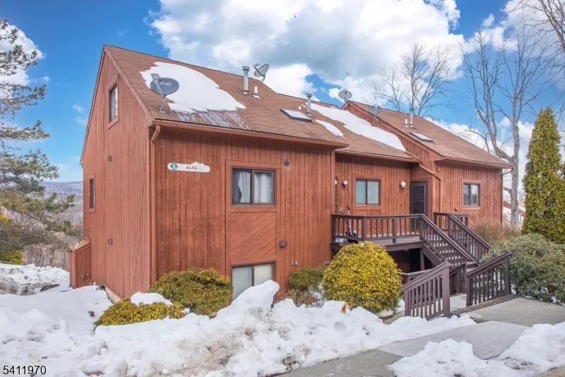 1 Alta Ct #6, Vernon Twp., NJ 07462