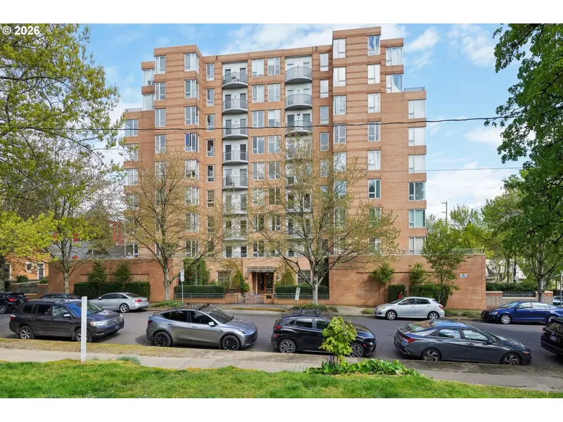 1132 SW 19TH AVE #512, Portland, OR 97205