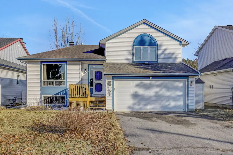 704 Maley ST, North Grenville, ON K0G 1J0