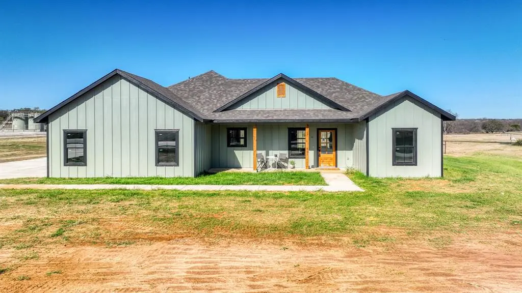 1325 County Road 3355, Paradise, TX 76073