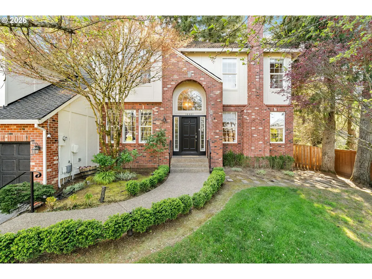 14401 SE SUMMIT CT, Clackamas, OR 97015