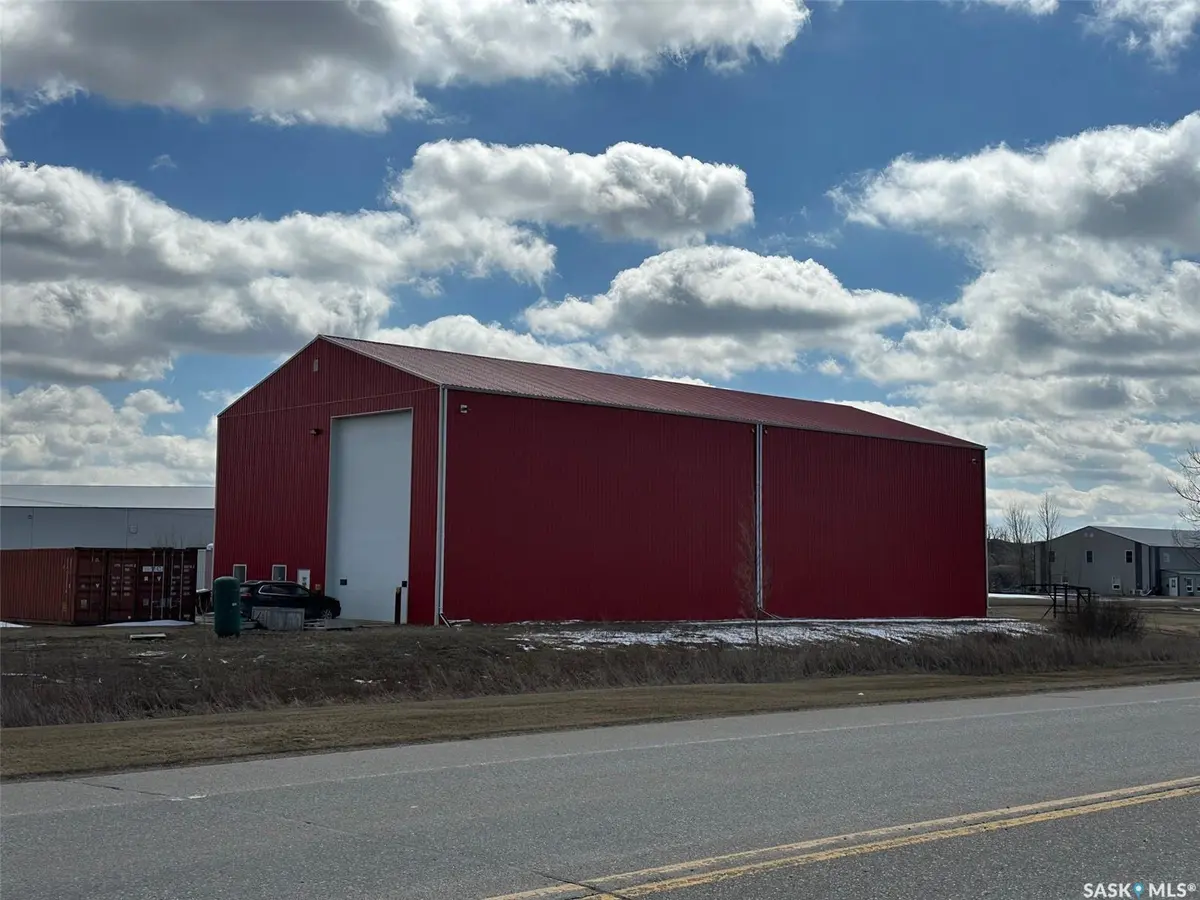 102 Industrial DRIVE, Bienfait, SK S0C 0M0