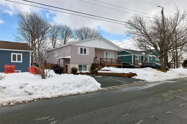 43 First Street, Mount Pearl, NL A1N 1X9