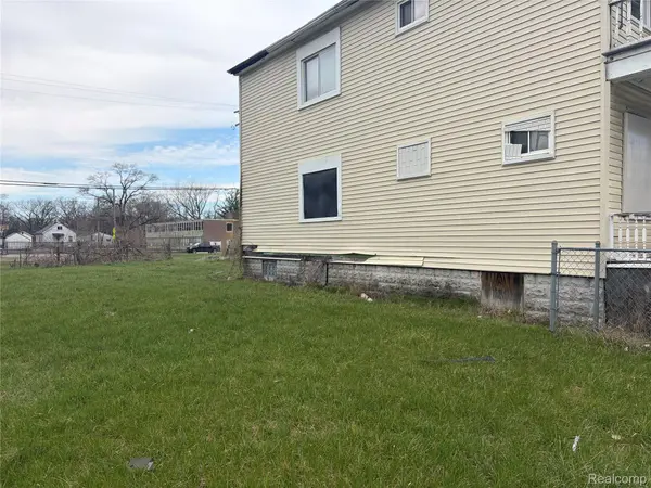 17407 St. Aubin, Detroit, MI 48212