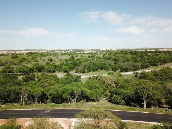 000 Hanna Oak Court, Bridgeport, TX 76426