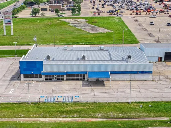 7311 Interstate Highway 30, Greenville, TX 75402