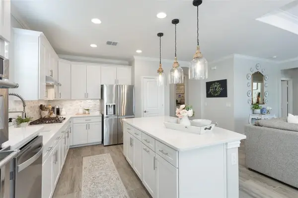 944 Memorial Drive, Little Elm, TX 76227