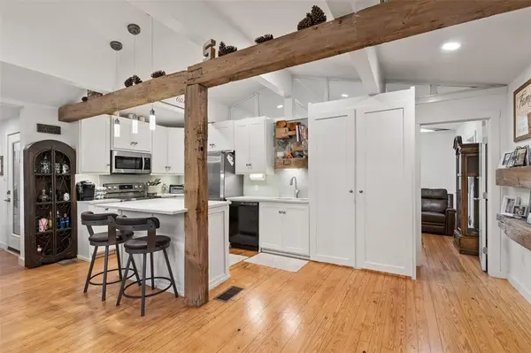 80 Louisiana Avenue, Pottsboro, TX 75076