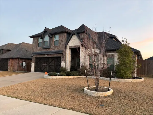 250 Bear Trail, Waxahachie, TX 75165