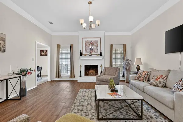 2307 Honeysuckle Drive, Richardson, TX 75082