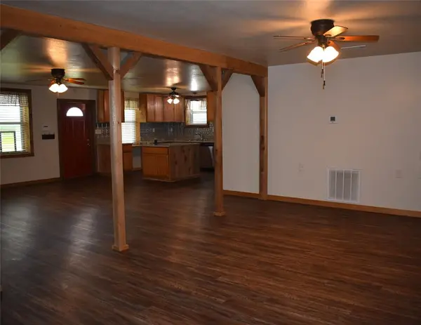 11010 FM 157, Venus, TX 76084