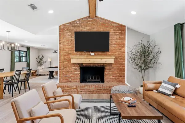 1190 Greenwood Lane, Waco, TX 76705