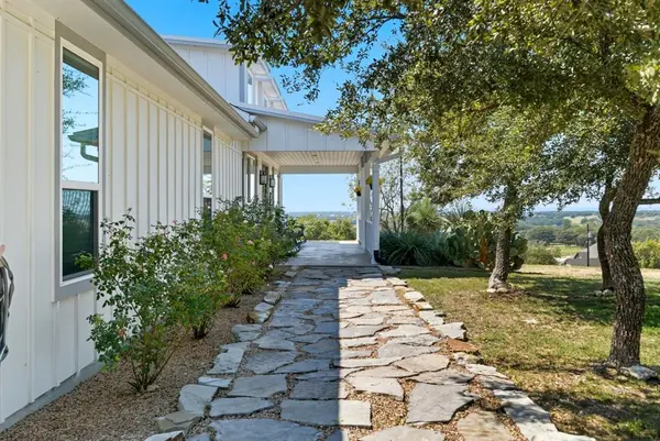 124 Mike Thornton Court, Weatherford, TX 76088