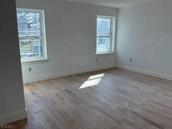 301 Chilton, Elizabeth City, NJ 07208