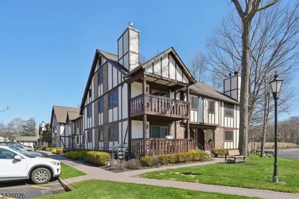 1810 Faulkner Ct, Mahwah Twp., NJ 07430