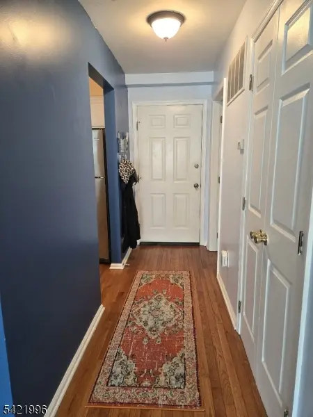 64 Dayton Ct #205, Independence Twp., NJ 07840