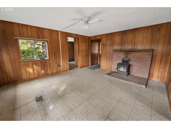 35353 Little Walluski LN, Astoria, OR 97103