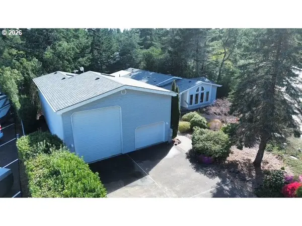 212 MUNSEL CREEK LOOP, Florence, OR 97439