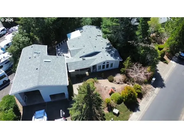 212 MUNSEL CREEK LOOP, Florence, OR 97439