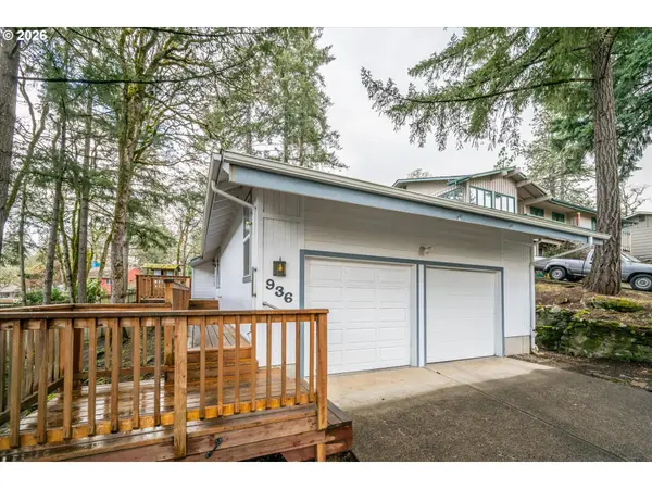 936 E 43RD AVE, Eugene, OR 97405