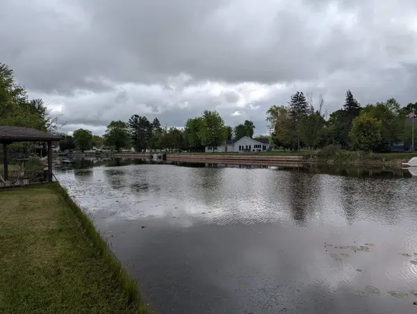 549 Detroit ST, Au Gres Twp, MI 48703