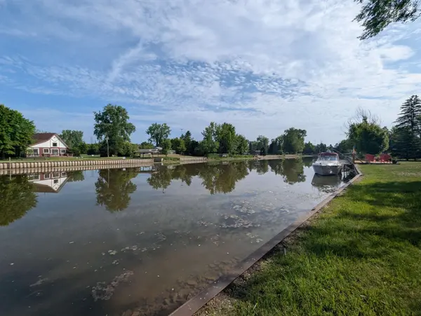 620 Burt ST, Au Gres Twp, MI 48703