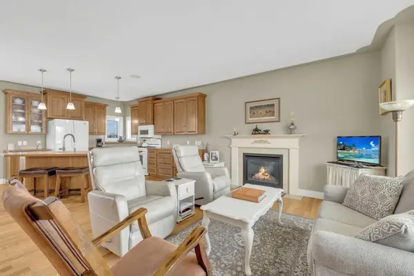 16 Fawn Meadows DR, Delburne, AB T0M 0V0