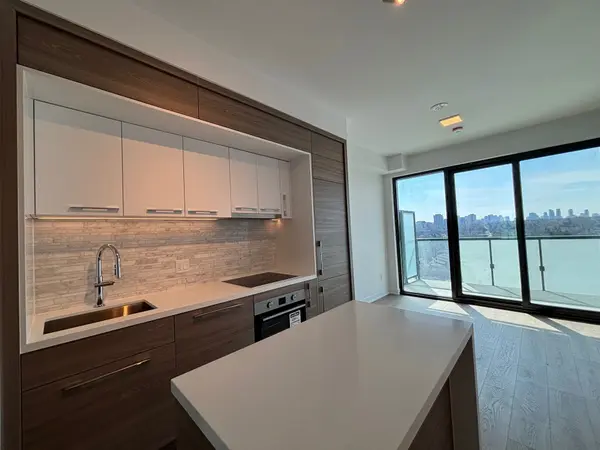 29 Green Trail CT #1609, Toronto C15, ON M2K 0J9