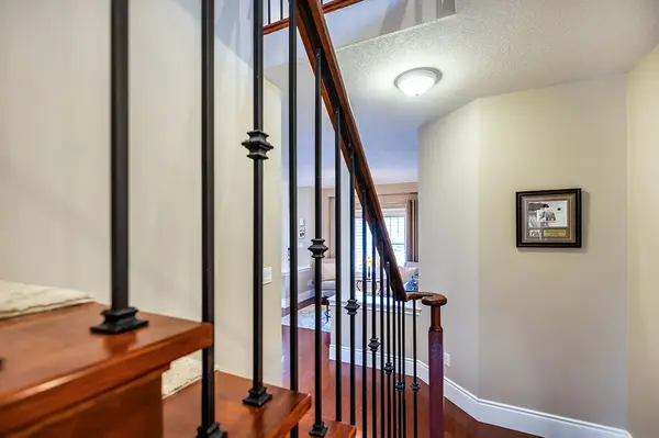 892 Barbados ST, Oshawa, ON L1J 0A5