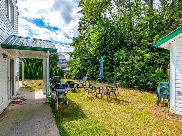 1015 Arnold ST #2, Innisfil, ON L0L 1C0