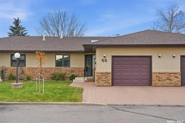 3415 Calder CRESCENT #40, Saskatoon, SK S7J 5A3