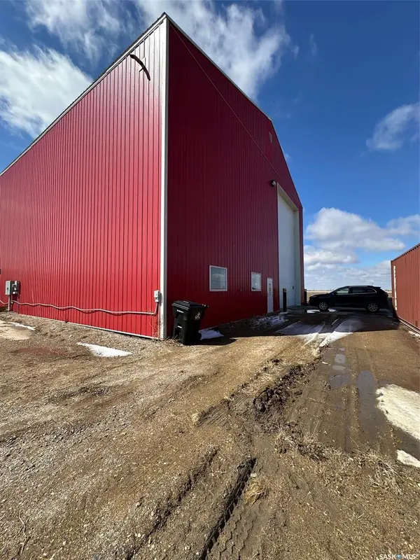 102 Industrial DRIVE, Bienfait, SK S0C 0M0