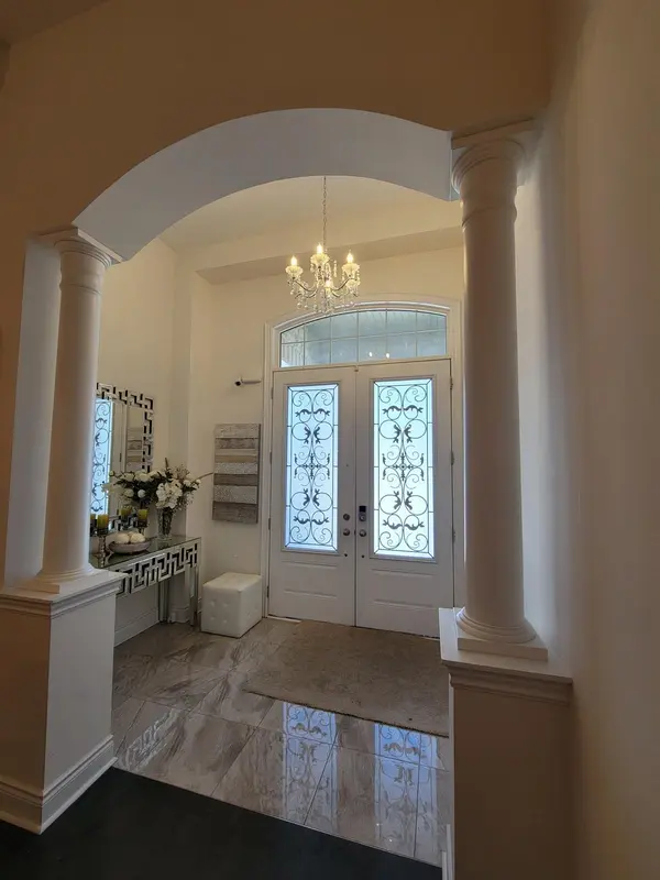 46 Black Diamond CRES, Brampton, ON L6X 1A2