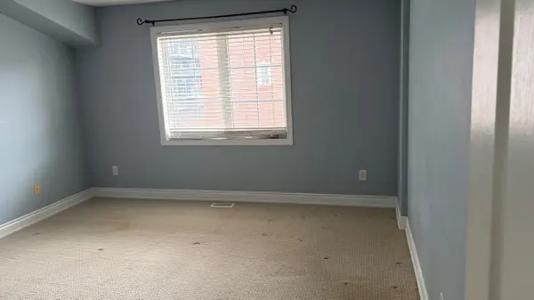 389 Detlor Common, Burlington, ON L7R 0A5