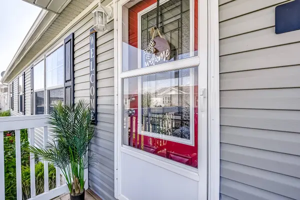 17 Silver Aspen DR, Haldimand, ON N0A 1L0