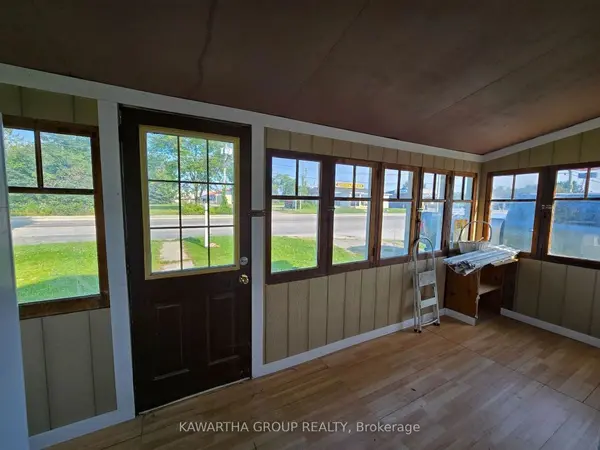 129 Lindsay ST, Kawartha Lakes, ON K0M 1N0