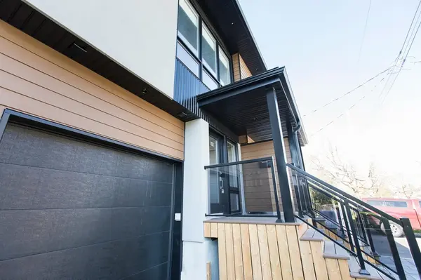 548 Guy ST, Overbrook - Castleheights And Area, ON K1K 1B9