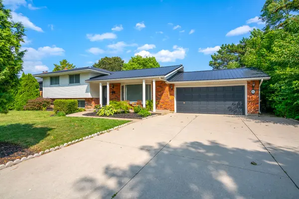 6 Garrison Village DR, Niagara-on-the-lake, ON L0S 1J0