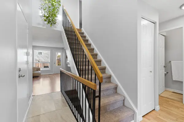 45 Tedwyn DR, Barrhaven, ON K2J 1P9