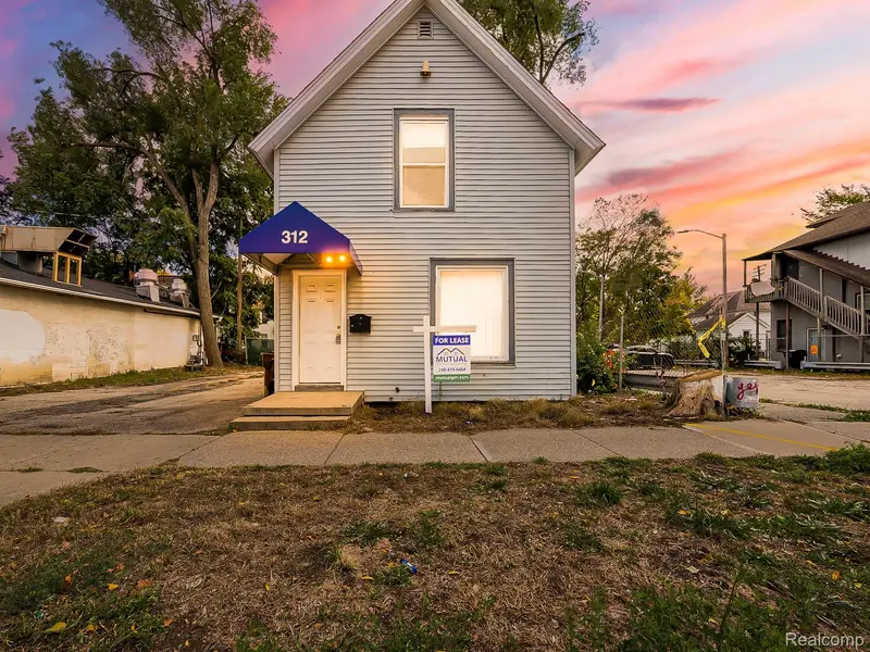 312 Ballard ST, Ypsilanti, MI 48197