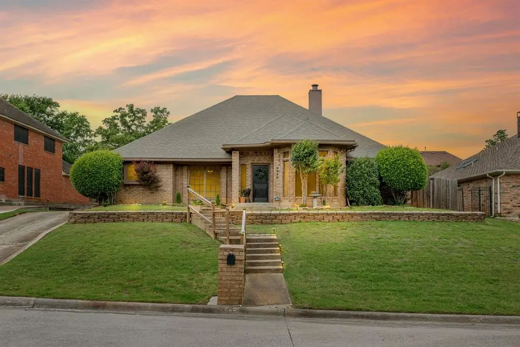 3229 David Drive, Hurst, TX 76054