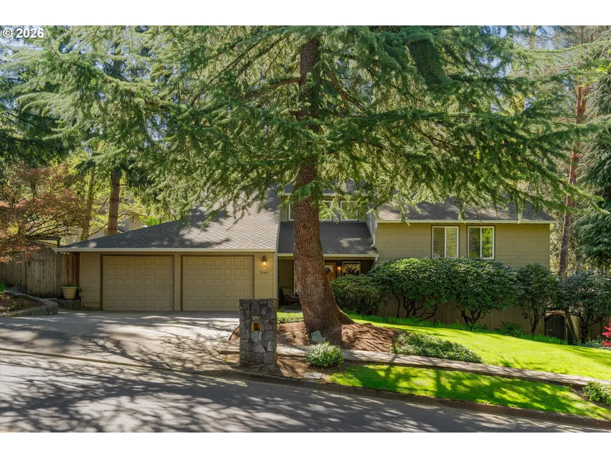 3040 ROYCE WAY, Lake Oswego, OR 97034