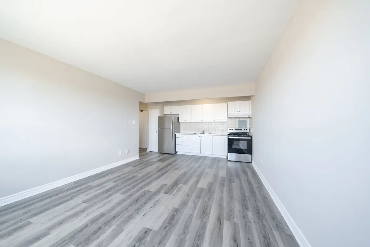 468 Ottawa ST #623B, Hamilton, ON L8H 4A6