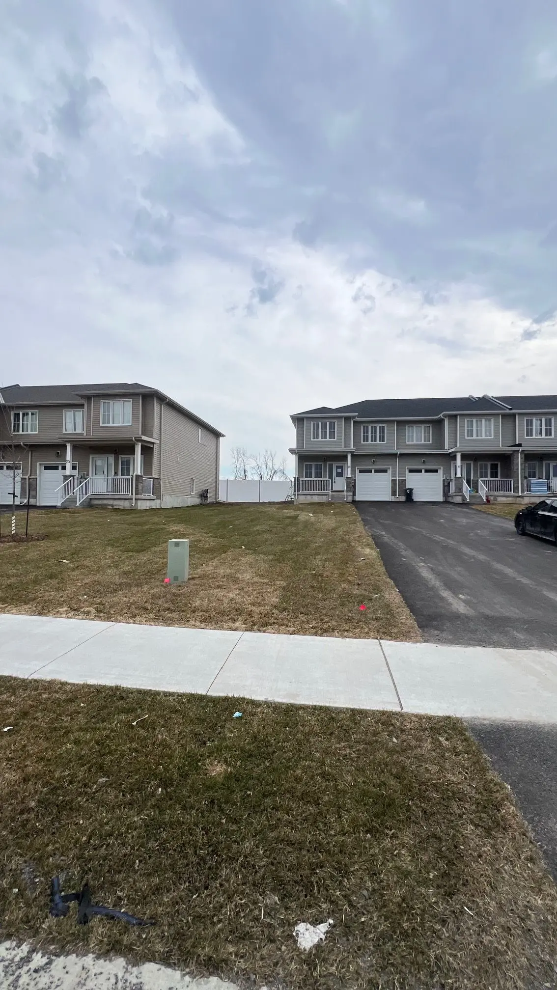 18 Lincoln DR, Belleville, ON K8N 0T8