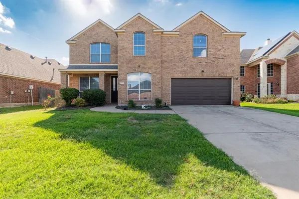 2248 Condor Street, Grand Prairie, TX 75052