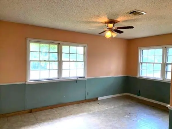 100 Thunderbird Drive, Athens, TX 75751