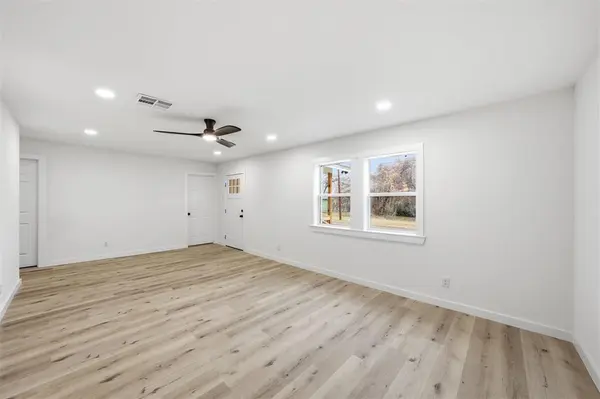 1221 Chestnut Street, Waco, TX 76704