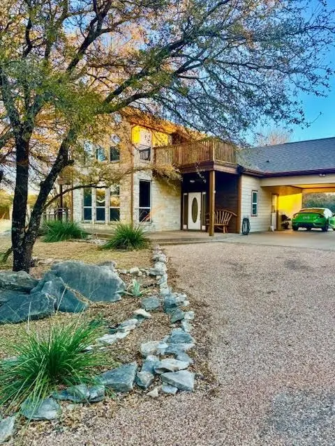 3350 Skyline Drive, Bluff Dale, TX 76433